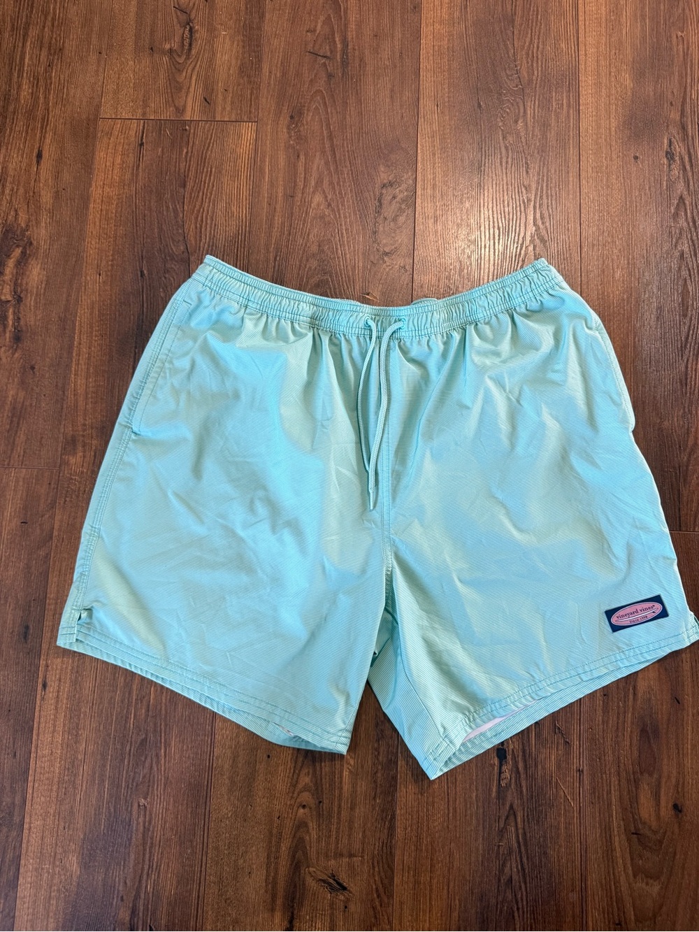 Vineyard Vines Men’s Swim Trunks XL Mint Green Lined Stretch